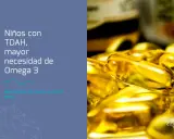 Niños con TDAH: mayor necesidad de omega 3. Cápsulas doradas de suplemento.