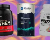 Tres botes de proteína whey: Gold Standard, Gnarly y Black Magic. Descubre para qué sirve el whey protein y cómo ayuda a tus músculos.