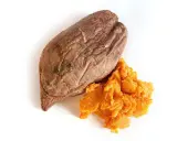 Batata cocida y triturada, una porción que aporta unos 50 gramos de carbohidratos.