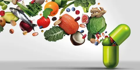 Alimentos como salmón, frutas y verduras, ejemplos de micronutrientes, fluyen hacia una cápsula verde.