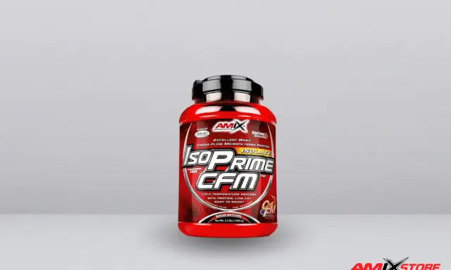 Bote rojo de proteína AMIX IsoPrime CFM. ¿La proteína engorda? Este producto es 90% proteína, bajo en grasa y fácil de digerir.