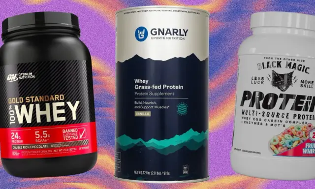 Tres botes de proteína whey: Gold Standard, Gnarly y Black Magic. Descubre para qué sirve el whey protein y cómo ayuda a tus músculos.