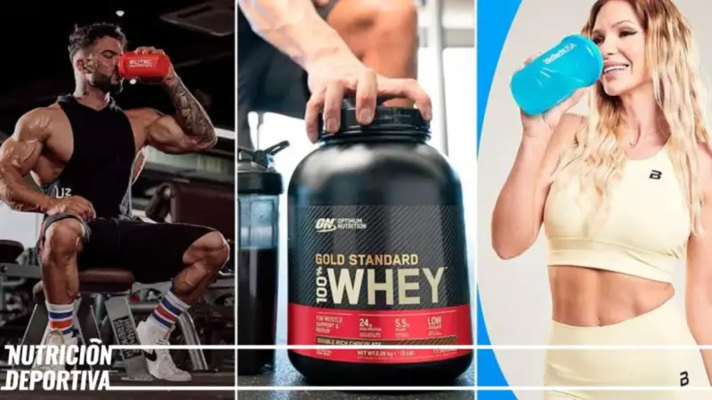 Hombres y mujeres consumiendo proteína antes o después de entrenar. Un hombre bebe de un shaker, otro sostiene un bote de proteína, y una mujer bebe de un shaker azul.